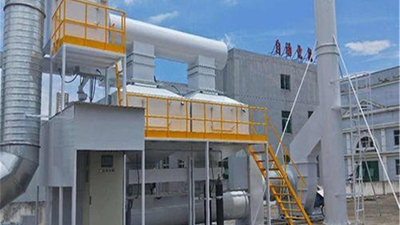 石油化工废水处理，如何选择合适的设备厂家？**